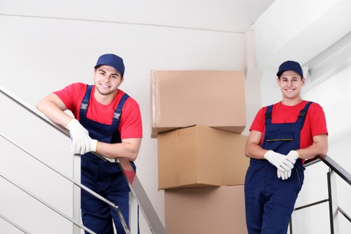 Local Coulsdon moving truck service covering nearby areas and careful transport