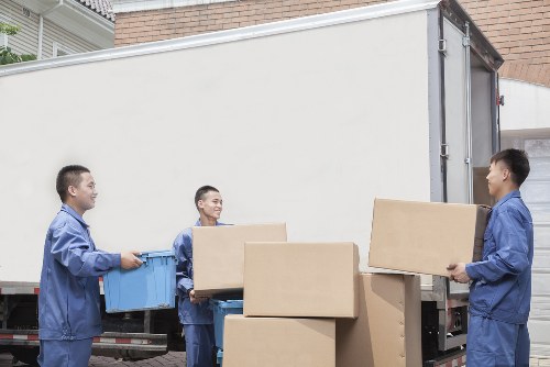 Flexible man and van service in Coulsdon for household items