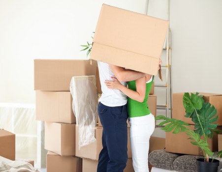 Careful packing and loading for a Coulsdon apartment removal